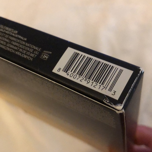 Jaclyn Cosmetics Luxe Legacy 20 Pan Eyeshadow Palette 34g NIB - Picture 10 of 11